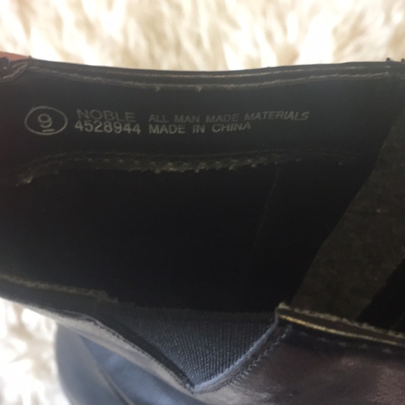 Sold Y2K Black heeled boots - Picture 4 of 4